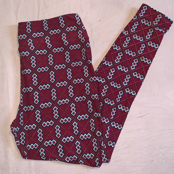 LuLaRoe Pants - FLASH SALE! Lularoe Tall & Curvy Leggings